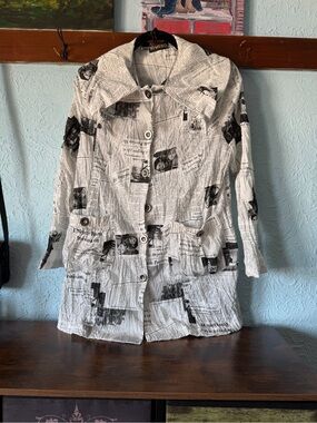 Newspaper-Print Button-Down Shirt Black & White
